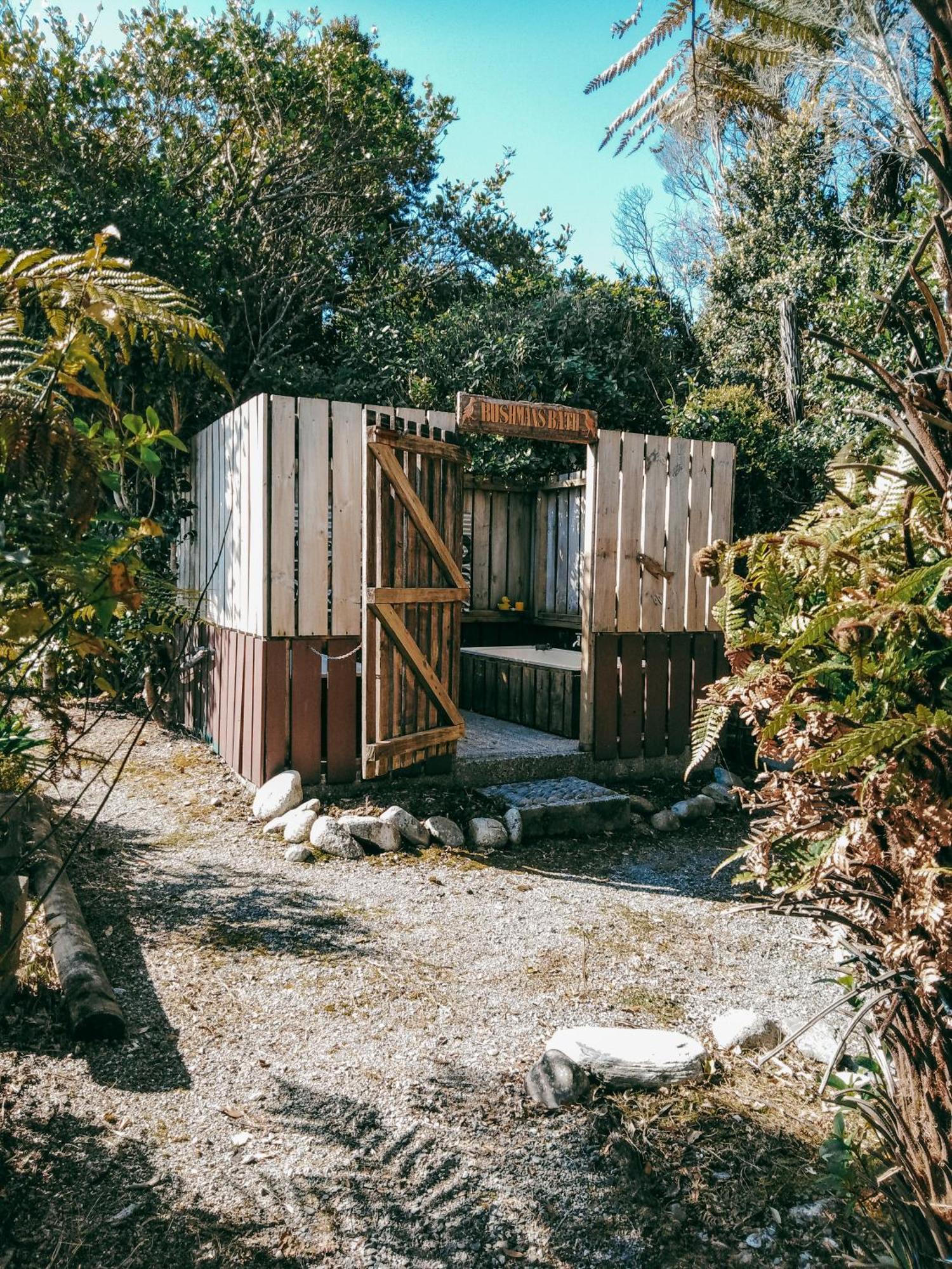 Evergreen Escape Hokitika Luaran gambar